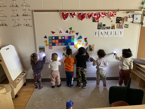 kids exploring light