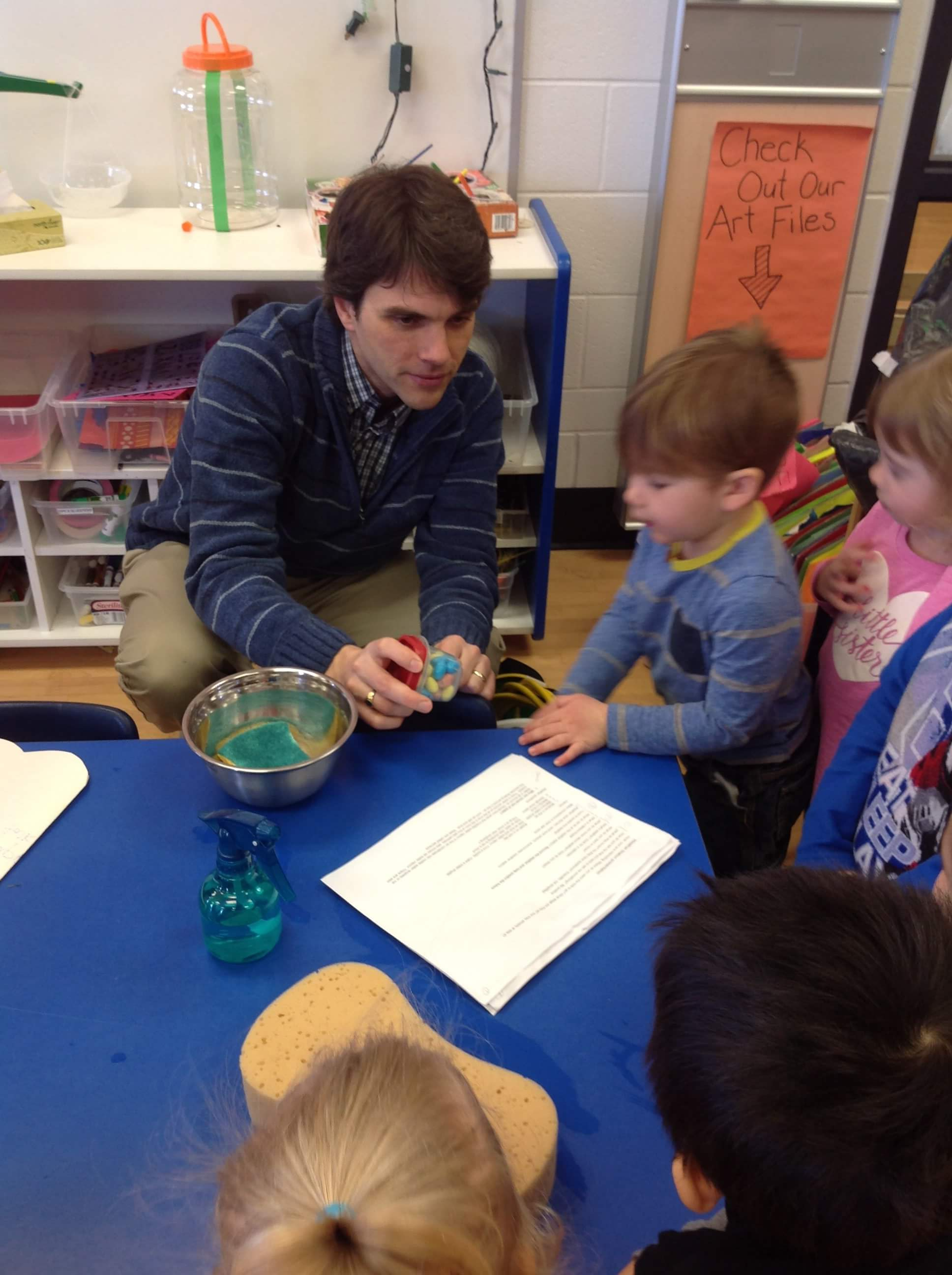 guest explaining clouds