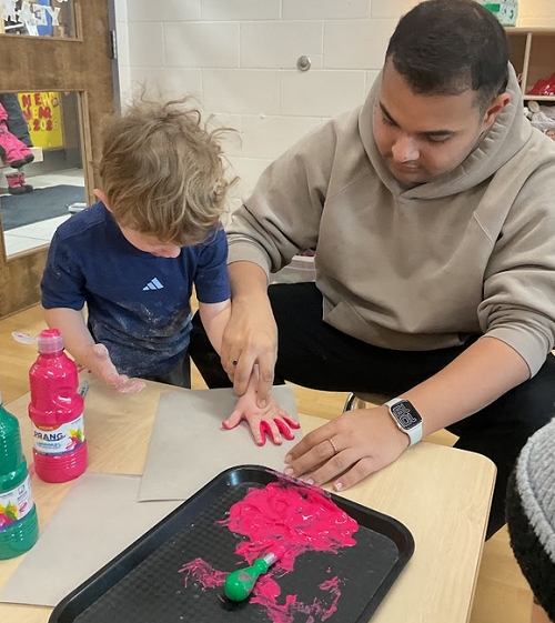 The Preschoolers at RisingOaks Early Learning | St. Patrick enjoyed a joyful and creative art experience that combined sensory exploration with self-expression. The children dipped their hands into pink paint to create handprint “flowers”, exploring texture, color, and strengthening their fine motor skills through a fun, hands-on activity.